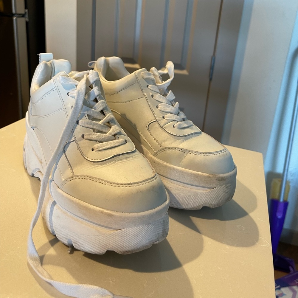Chunky Steve Madden Sneakers